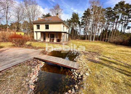 Дом за 210 000 евро в Латвии