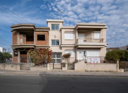 Коммерческая недвижимость за 495 000 евро в Ларнаке, Кипр