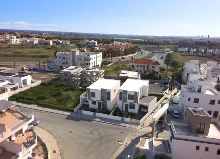 Вилла за 360 000 евро в Ларнаке, Кипр