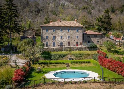 Дом за 1 850 000 евро в Кортоне, Италия