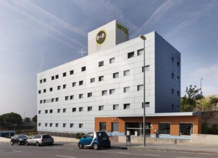Отель, гостиница за 8 000 000 евро в Испании