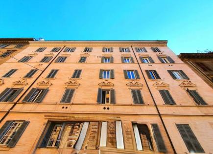 Квартира за 329 000 евро в Риме, Италия