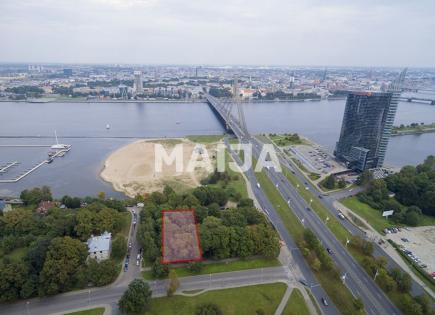 Земля за 1 100 000 евро в Риге, Латвия
