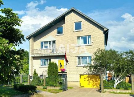 Дом за 249 000 евро в Звейниекциемсе, Латвия
