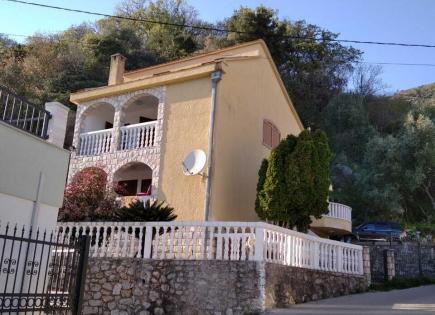 Дом за 350 000 евро в Будве, Черногория