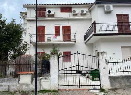 Квартира за 110 000 евро в Скалее, Италия
