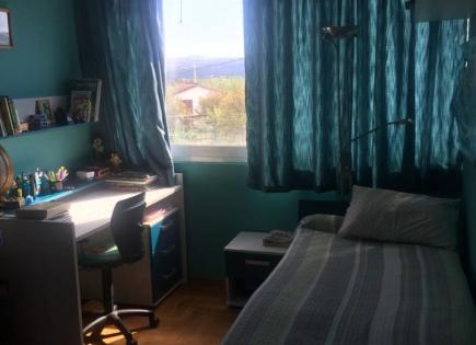 Квартира за 335 000 евро в Тивате, Черногория