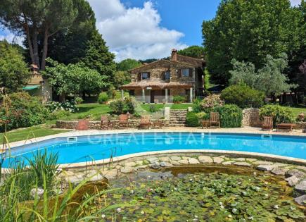 Дом за 1 400 000 евро в Монте-Кастелло-ди-Вибио, Италия