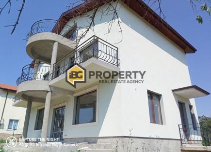 Дом за 179 000 евро в Равна-Горе, Болгария