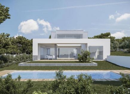 Дом за 2 200 000 евро в Жироне, Испания