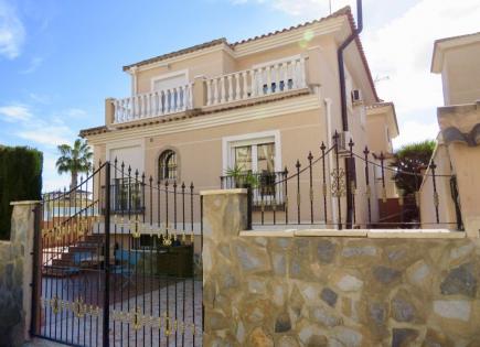 Дом за 250 евро за день в Ориуэле, Испания