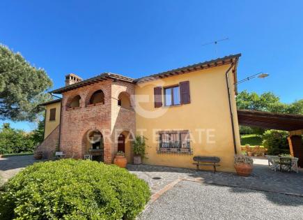 Дом за 830 000 евро в Фояно-делла-Кьяне, Италия