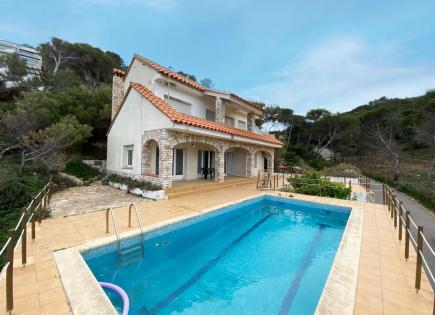 Дом за 780 000 евро в Бегуре, Испания