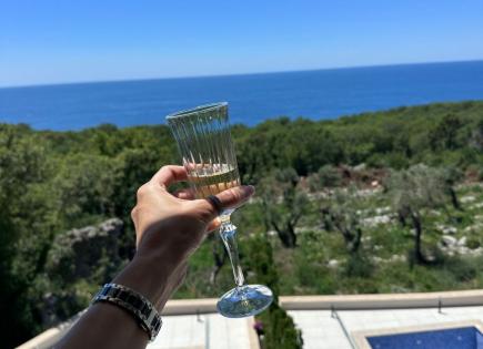 Дом за 670 000 евро в Будве, Черногория