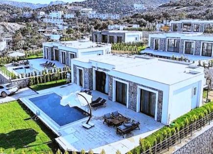 Вилла за 1 080 000 евро в Яликаваке, Турция