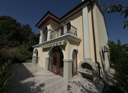 Вилла за 205 000 евро в Елените, Болгария