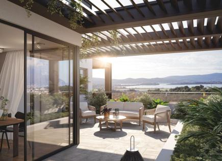 Квартира за 198 000 евро в Тивате, Черногория