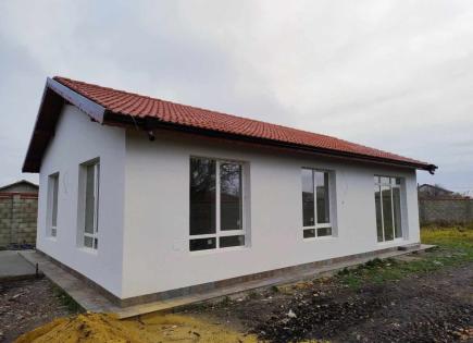 Дом за 195 000 евро в Варне, Болгария