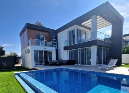 Вилла за 584 582 евро в Кирении, Кипр
