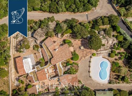 Вилла в Палау, Италия (цена по запросу)