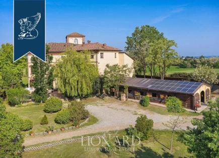 Замок в Алессандрии, Италия (цена по запросу)