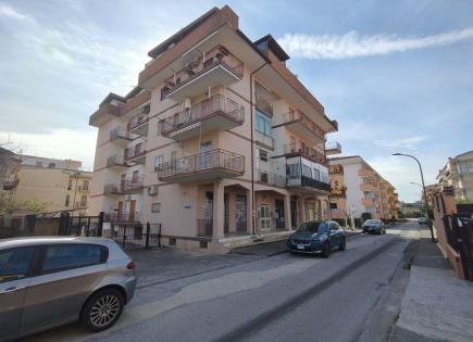 Квартира за 45 000 евро в Скалее, Италия