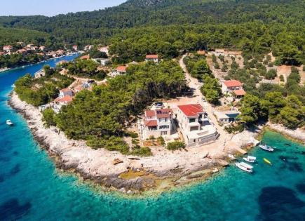 Вилла за 1 450 000 евро на Корчуле, Хорватия
