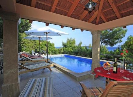 Вилла на Корчуле, Хорватия (цена по запросу)