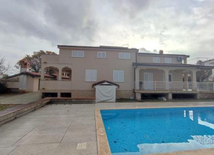 Вилла за 727 000 евро в Ровини, Хорватия