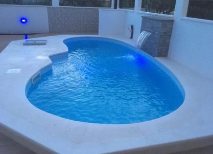 Вилла за 800 000 евро в Рогознице, Хорватия