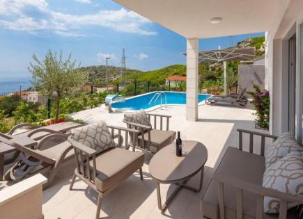 Вилла за 880 000 евро в Макарске, Хорватия