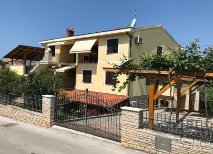 Отель, гостиница за 950 000 евро в Медулине, Хорватия