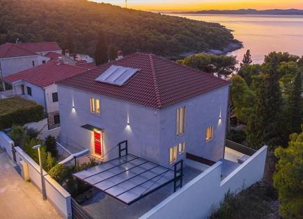 Вилла за 1 600 000 евро в Хорватии