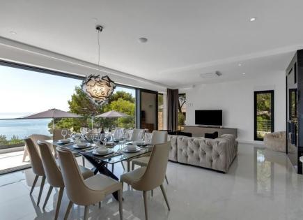 Вилла за 1 500 000 евро в Хорватии