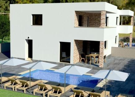 Вилла за 572 000 евро в Порече, Хорватия