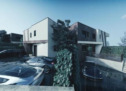 Вилла в Опатии, Хорватия (цена по запросу)