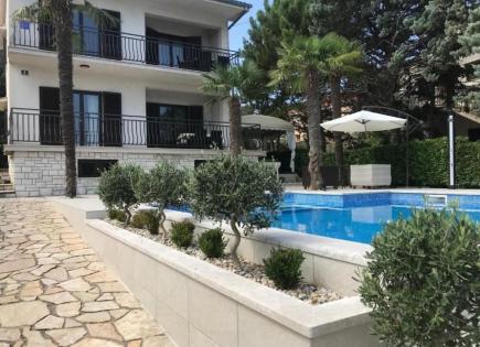 Вилла за 790 000 евро в Малинска-Дубашнице, Хорватия