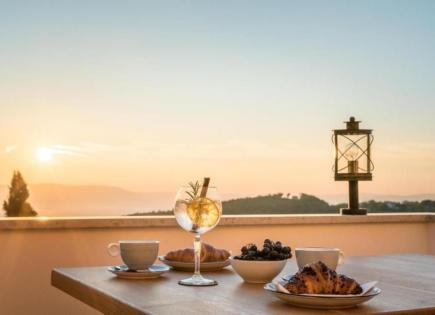 Отель, гостиница в Лабине, Хорватия (цена по запросу)