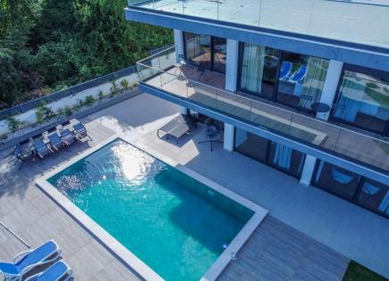 Вилла за 1 750 000 евро в Опатии, Хорватия