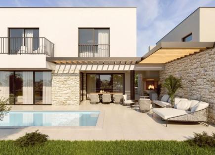 Вилла за 800 000 евро в Порече, Хорватия