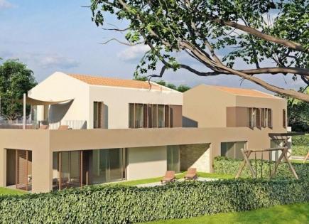 Вилла за 580 000 евро в Порече, Хорватия