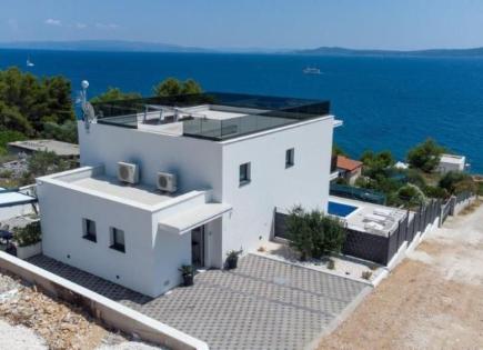 Вилла за 1 250 000 евро на Чиово, Хорватия