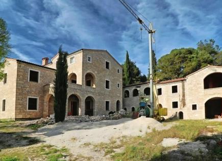 Вилла за 1 900 000 евро в Ровини, Хорватия