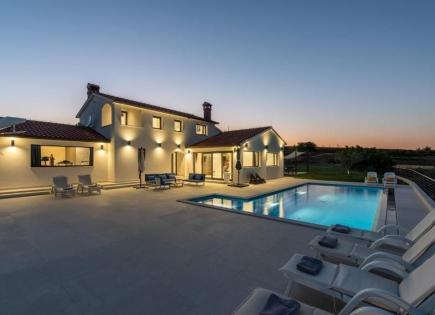 Вилла в Бузете, Хорватия (цена по запросу)