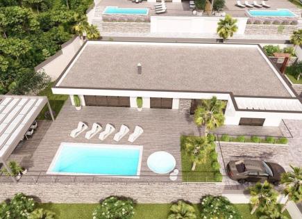 Вилла за 1 150 000 евро в Цриквенице, Хорватия