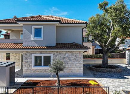 Вилла за 830 000 евро в Врбнике, Хорватия