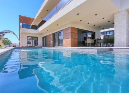 Вилла за 930 000 евро в Задаре, Хорватия