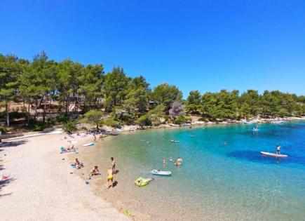 Вилла за 2 800 000 евро на Хваре, Хорватия