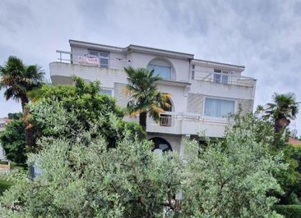 Отель, гостиница за 1 350 000 евро в Порече, Хорватия