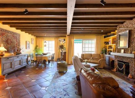 Таунхаус за 345 000 евро в Испании